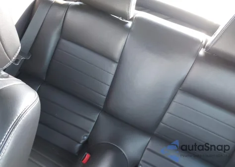 2014 Ford Mustang V6/V6 Premium from USA, damaged, VIN 1ZVBP8EMXE6266387